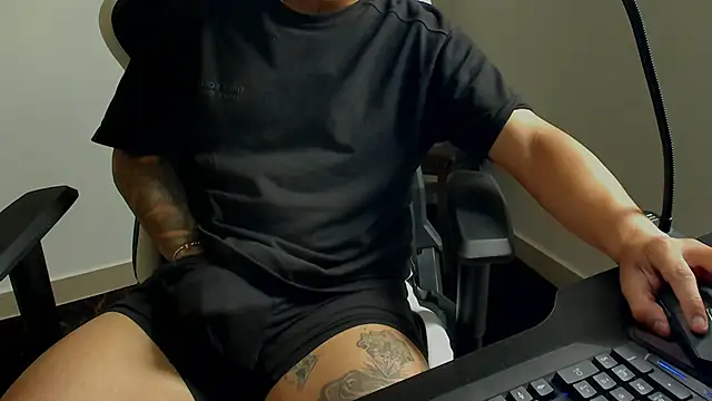 stebankechima online show from 10-24-25, 05:42