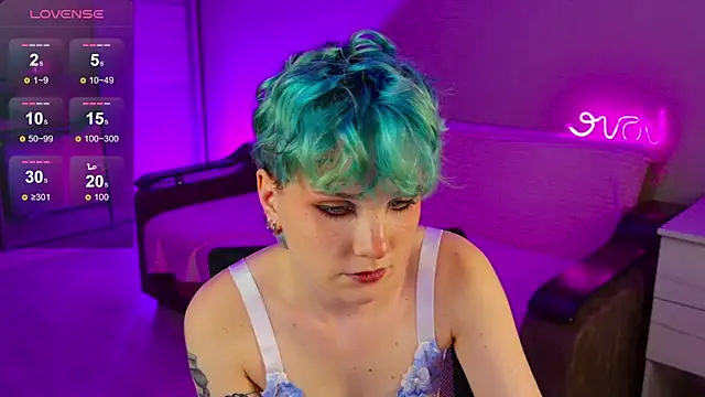 Snapshot of School_Love chatting on 12-05-24, 04:23 School Love online show from 12-05-24, 04:23