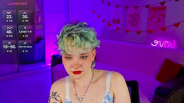 Snapshot of School_Love chatting on 03-20-25, 04:09 School Love online show from 03-20-25, 04:09