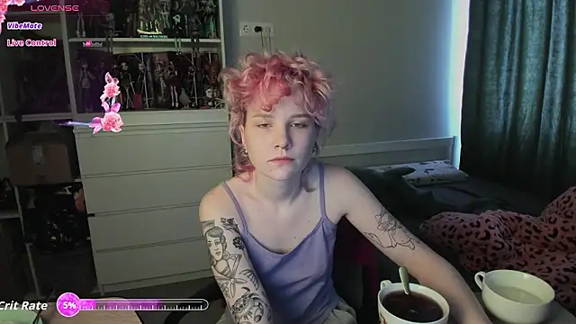 Snapshot of School_Love chatting on 03-16-26, 07:12 School Love online show from 03-16-26, 07:12