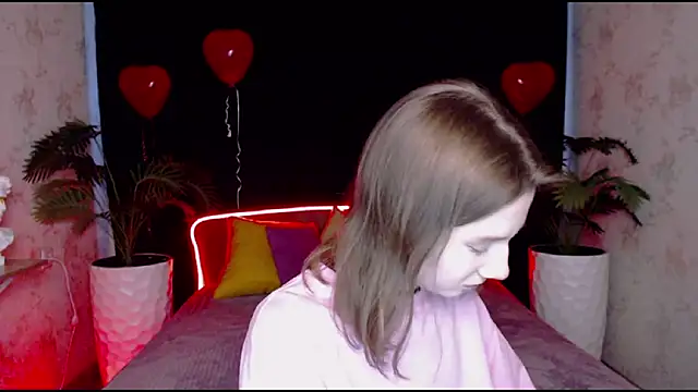 EnigmaSee online show from 02-24-25, 11:32