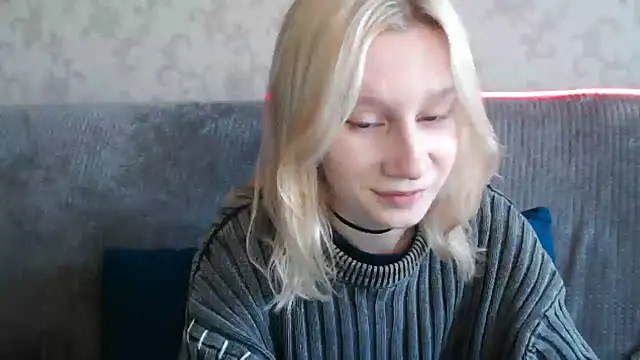 EnigmaSee online show from 10-12-25, 01:59