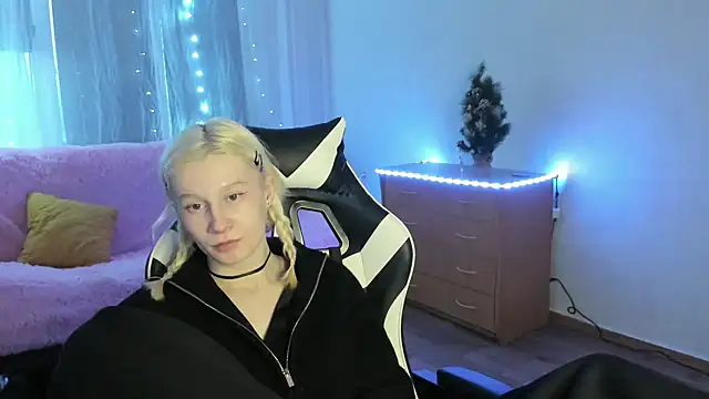 EnigmaSee online show from 01-16-26, 02:15