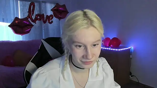 EnigmaSee online show from 02-14-26, 01:35