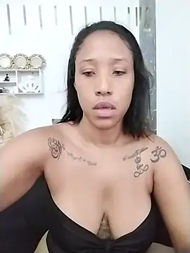 LadyEbonyX online show from 02-12-25, 12:48