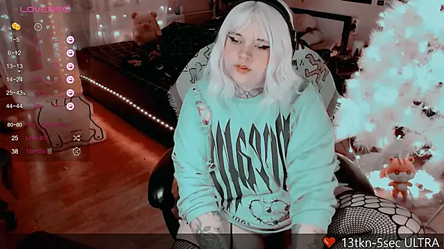 noori  hope online show from 12-27-24, 01:11