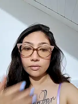 Snapshot of Mia_Ruiz chatting on 02-02-25, 11:42 Mia Ruiz online show from 02-02-25, 11:42