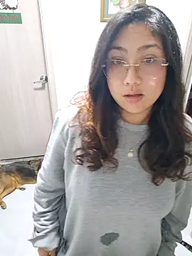 Mia Ruiz online show from 11-23-25, 03:06