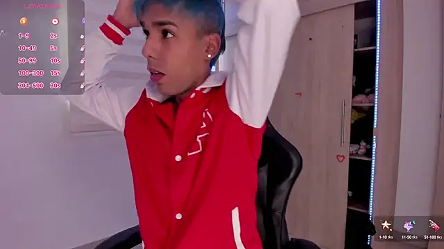 aldrinwhite online show from 03-10-25, 04:03