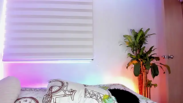 aldrinwhite online show from 09-23-25, 06:11