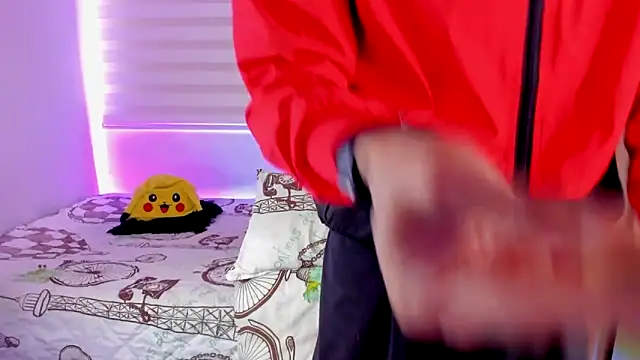 aldrinwhite online show from 10-13-25, 06:08