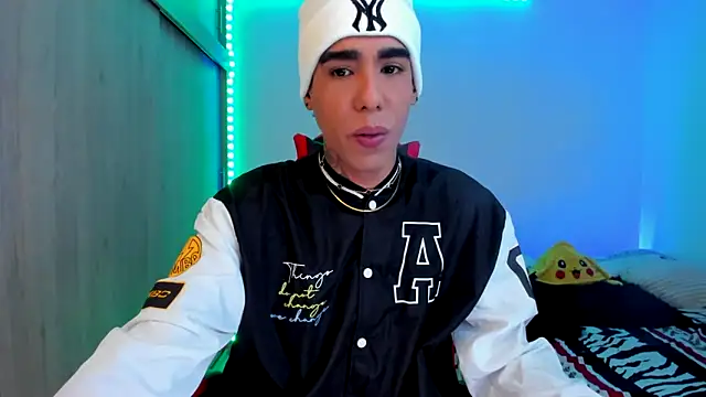 aldrinwhite online show from 02-11-26, 05:18