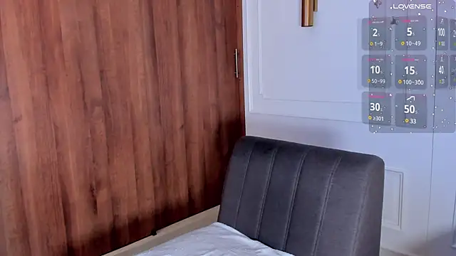 Snapshot of Chrishell_ chatting on 12-01-24, 11:25 Chrishell online show from 12-01-24, 11:25