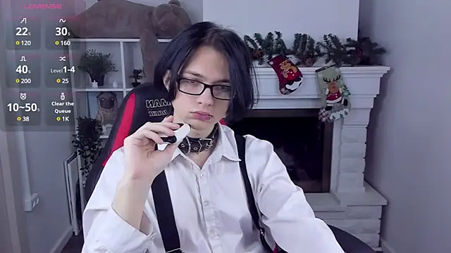 Snapshot of Justin_Care chatting on 12-23-24, 08:25 Justin Care online show from 12-23-24, 08:25