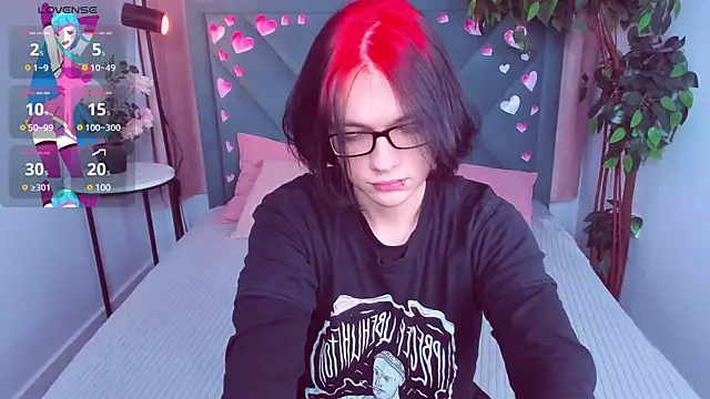Snapshot of Justin_Care chatting on 02-16-25, 12:43 Justin Care online show from 02-16-25, 12:43