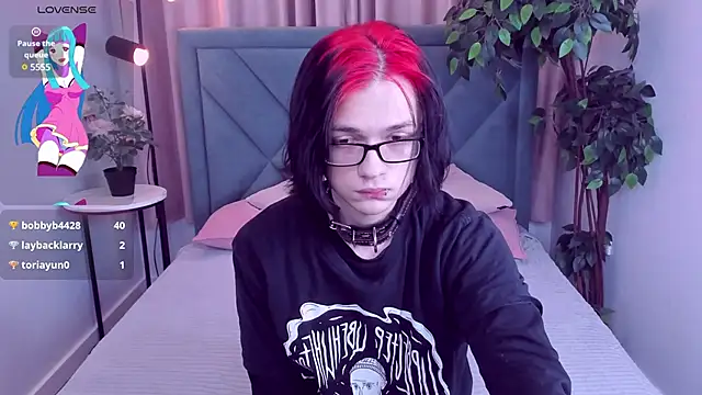 Snapshot of Justin_Care chatting on 02-26-25, 02:48 Justin Care online show from 02-26-25, 02:48