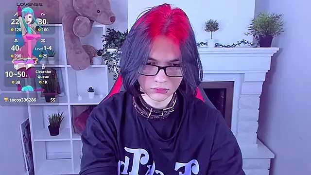 Snapshot of Justin_Care chatting on 02-28-25, 11:34 Justin Care online show from 02-28-25, 11:34