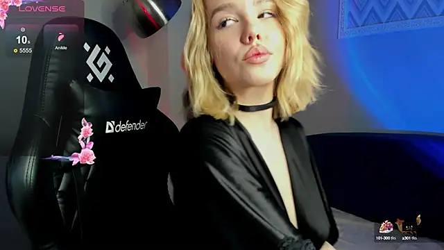 Anna Robinson online show from 03-17-25, 04:08