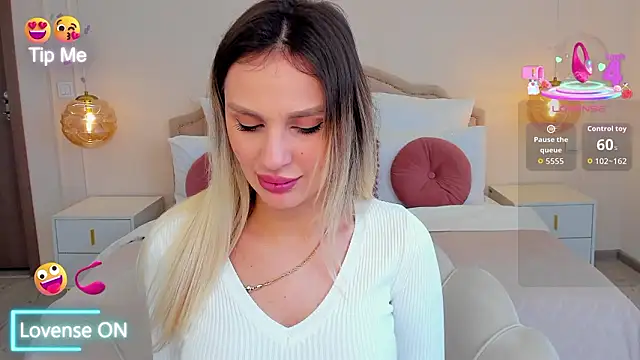 MissLoou online show from 03-12-26, 06:08