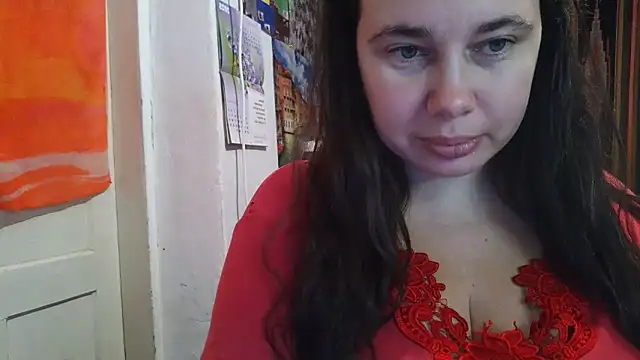 Cora Maro online show from 10-16-25, 12:44