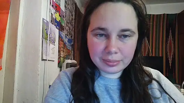 Cora Maro online show from 10-28-25, 12:09