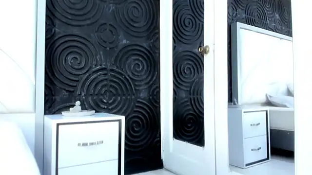 AbigailWilliams  online show from 11-03-25, 11:22