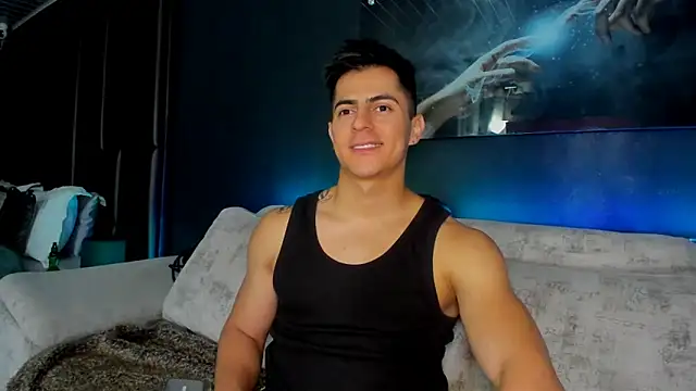 Snapshot of Crhis_N_Derek chatting on 02-07-25, 12:53 Crhis N Derek online show from 02-07-25, 12:53