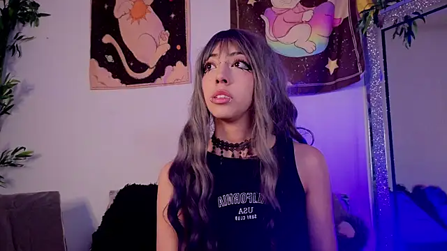 Nyx nayla online show from 11-11-25, 09:09