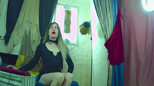 Mary Loon online show from 04-16-26, 05:36