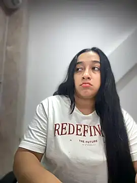 cata megan online show from 11-25-25, 06:02