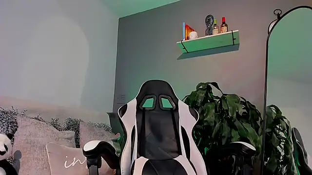 jaxon colton online show from 01-31-25, 04:38