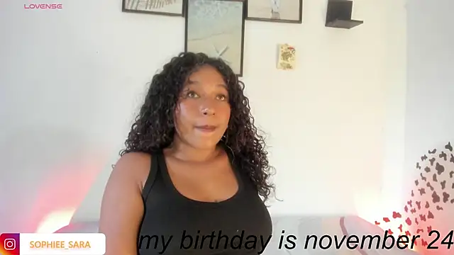 Snapshot of sara_sophieee chatting on 11-09-25, 07:12 sara sophieee online show from 11-09-25, 07:12