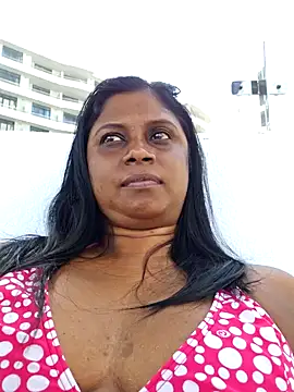 Snapshot of Sensual_indian7 chatting on 01-31-25, 12:18 Sensual indian7 online show from 01-31-25, 12:18