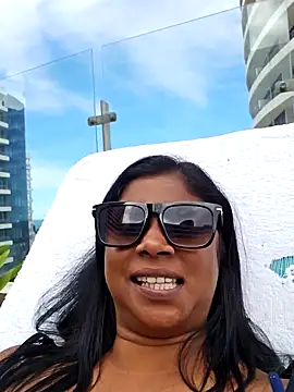 Snapshot of Sensual_indian7 chatting on 03-12-25, 12:47 Sensual indian7 online show from 03-12-25, 12:47