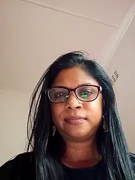 Snapshot of Sensual_indian7 chatting on 10-26-25, 12:33 Sensual indian7 online show from 10-26-25, 12:33