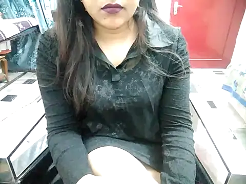 aarushi sharmaa online show from 02-19-25, 12:25