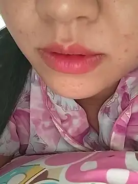 girldam95 online show from 12-15-25, 04:39