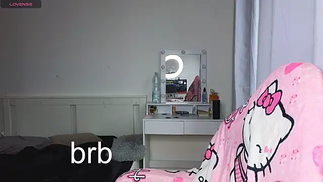 Snapshot of AliceSpark chatting on 11-11-25, 11:54 AliceSpark online show from 11-11-25, 11:54