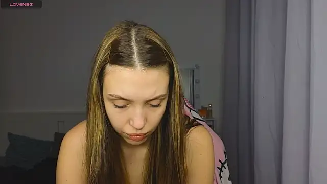 AliceSpark online show from 12-02-25, 02:34