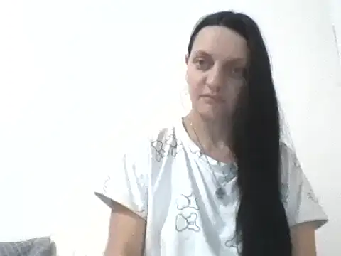 Snapshot of Vimed19 chatting on 02-24-25, 07:52 Vimed19 online show from 02-24-25, 07:52