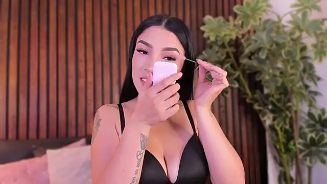 Jennmiiller  online show from 11-15-25, 12:13