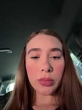 Snapshot of Lanataylor- chatting on 02-25-26, 07:56 Lanataylor- online show from 02-25-26, 07:56