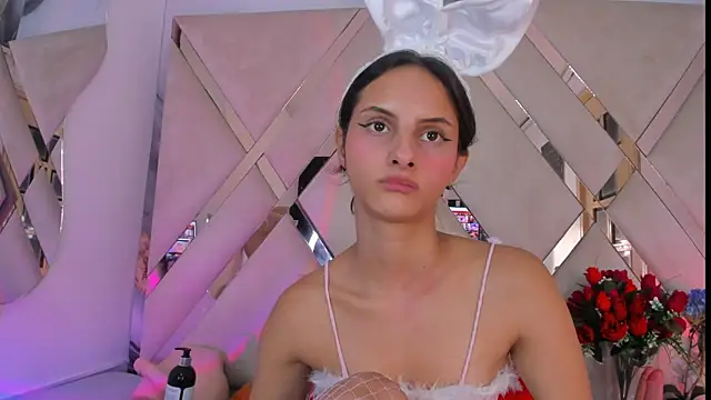 ninaht online show from 10-14-25, 08:48