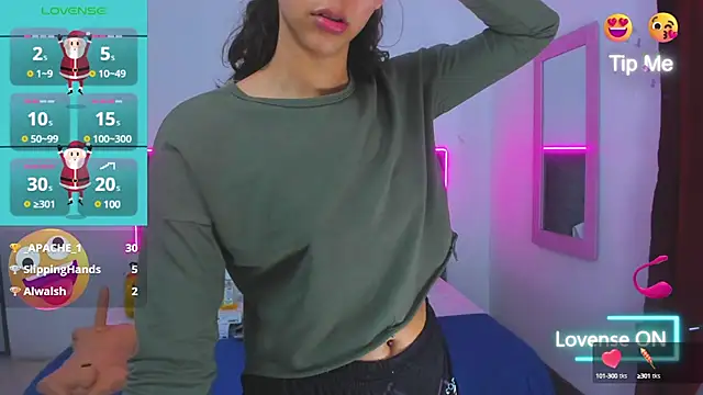 Amber hot22 online show from 12-22-24, 02:17