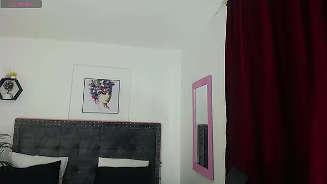 Amber hot22 online show from 02-19-25, 07:48