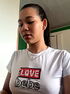 Amber hot22 online show from 09-27-25, 05:40