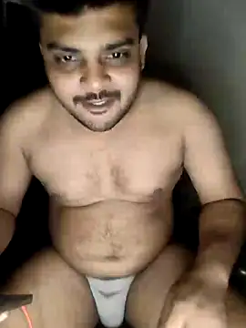 Snapshot of Mr_Handsome_hunk chatting on 12-09-24, 10:30 Mr Handsome hunk online show from 12-09-24, 10:30