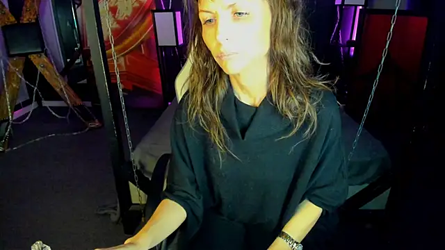 Elizabe th online show from 01-19-25, 08:51
