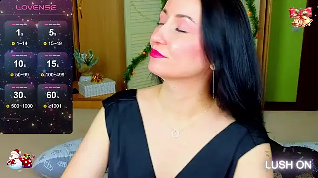 Roxyy Star online show from 12-19-24, 03:07
