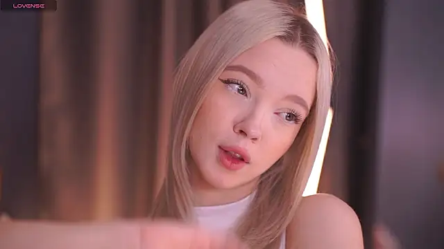  AlinaBailey online show from 01-18-26, 07:34